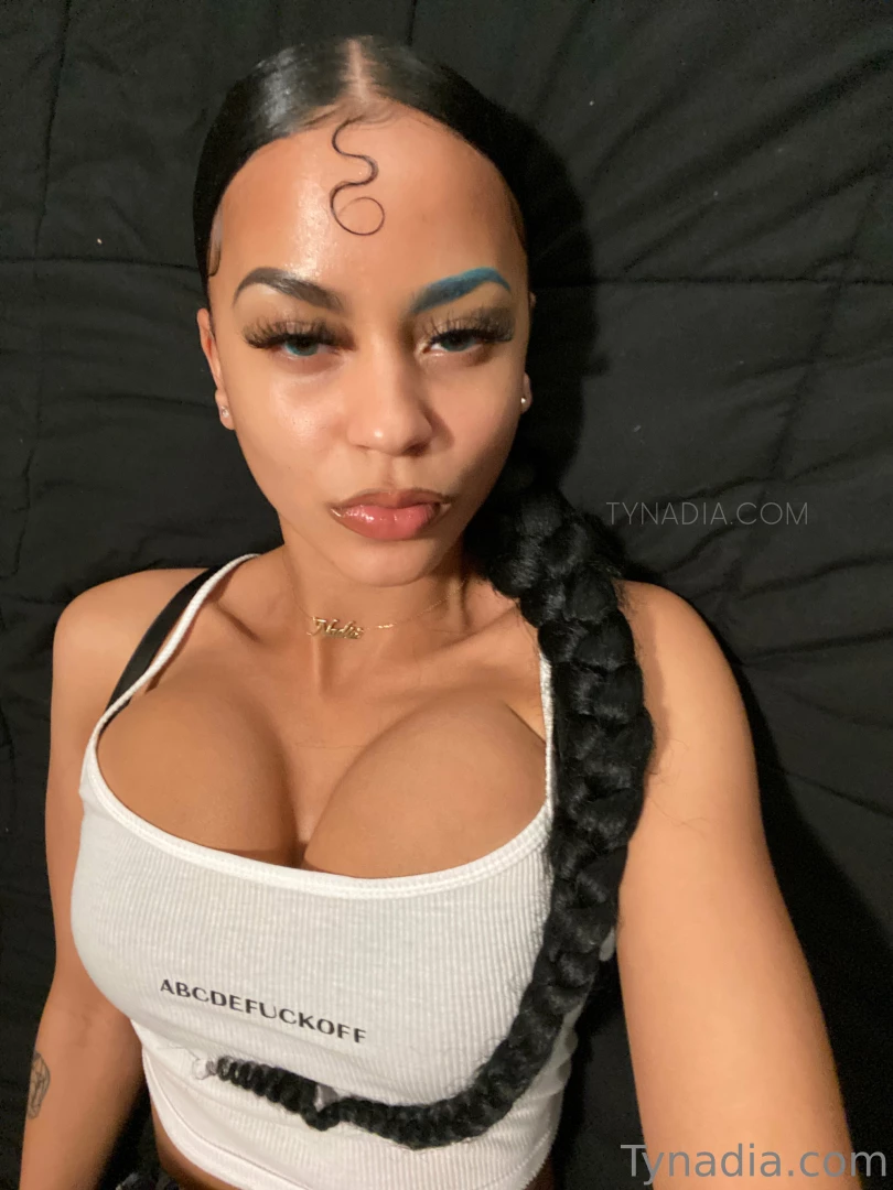 Filmingg custom content dm custom if you want me to make you something 