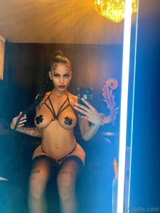 Are you ready to spoil me on live tonight 10 30pm est make sure you