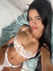 You know where to put your hands don t make me say it