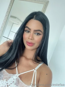 I m sooo bored please entertain me