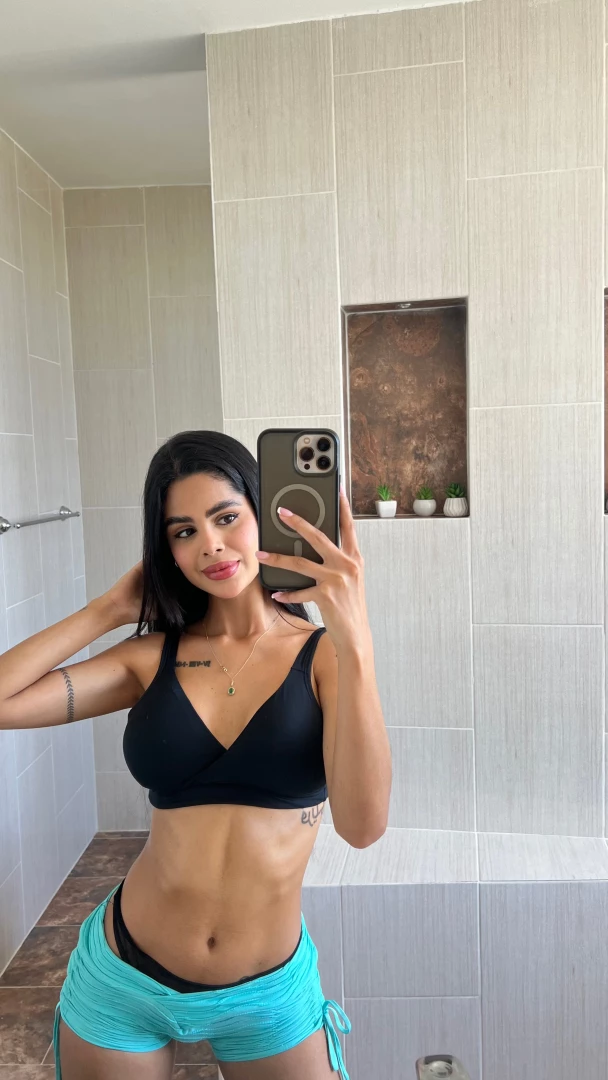 Feeling cute today lets have some funnn 