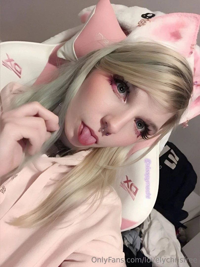 I m a kitty who wants milk will you give me yours sleepymochi part 1 