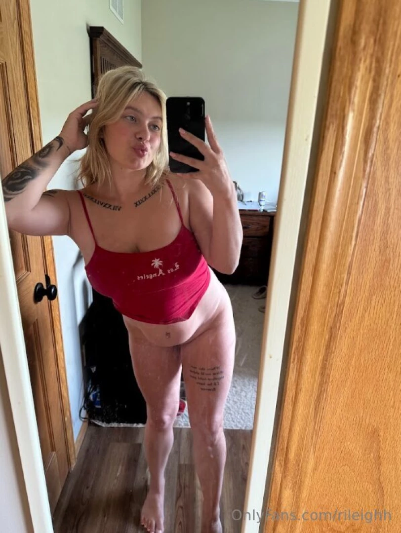 Do i look good in red lt 3 