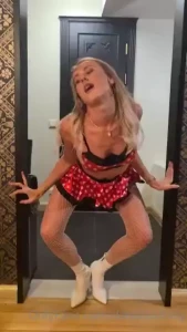 Who wanna dance with this mickey part 1