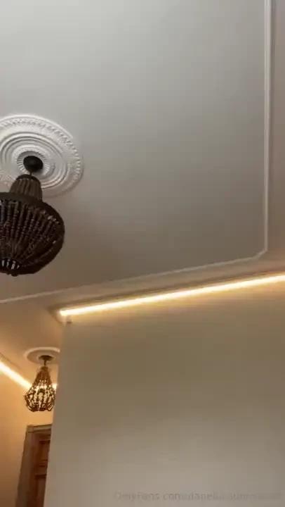 Girls who aren t afraid to show their pussy are the wild ones so let s 