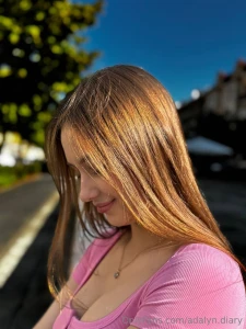 What a beautiful view but be honest can you keep your eyes off my