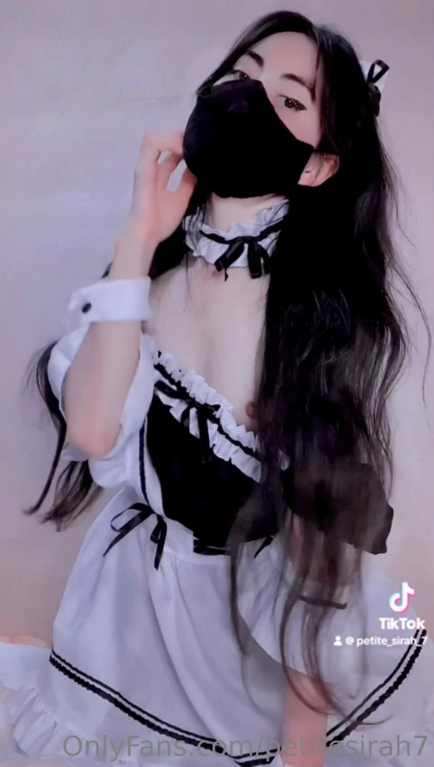 Maid lista y a su servicio 