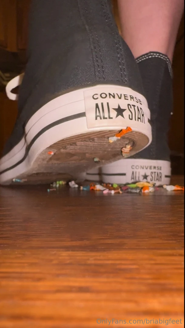 Crushing tinies like it s my job oh wait it is 5 5 min pov giantess part 1 