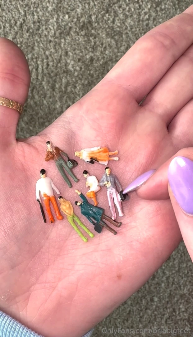 Toying with tiny powerless men is my favorite hobby 5 minute giantess 