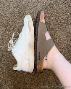 Shoe comparison swap with my sister trying on bella s size 12s and her