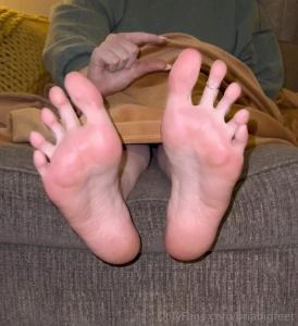 A little sph and sock stripping to start your monday morning off right