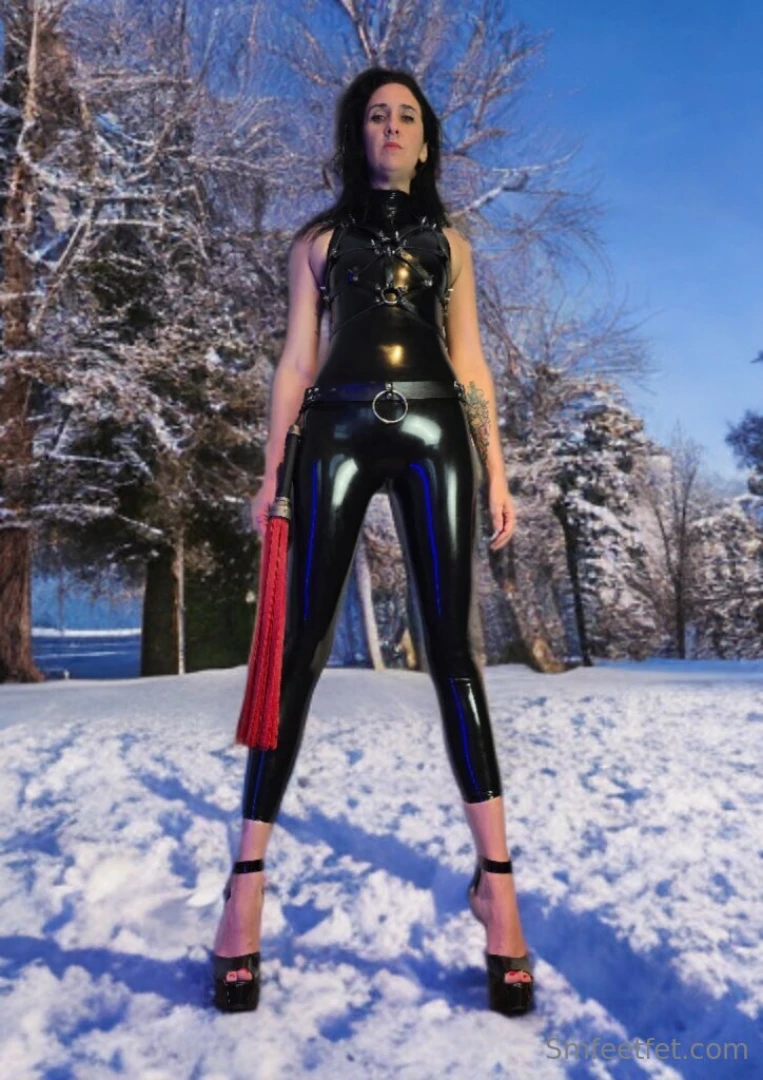 Ahhh i ve been trapped left you the og picture incase anyone wants to part 1 