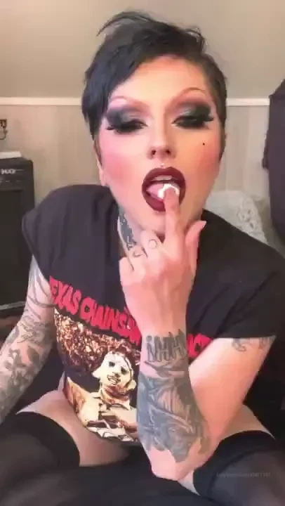 I live for filth lemme see the tips you fucking perverts this content 