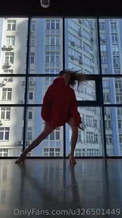What do you think about the dance how do you feel looking at these 