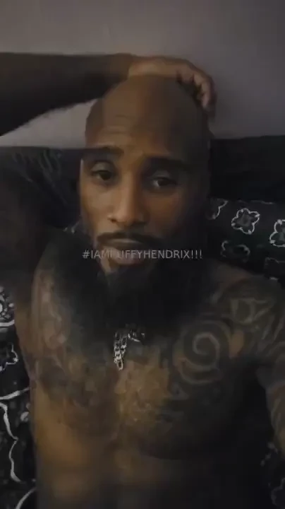 Mornin i m wearing my chains and my sheets that s it don t miss out on 