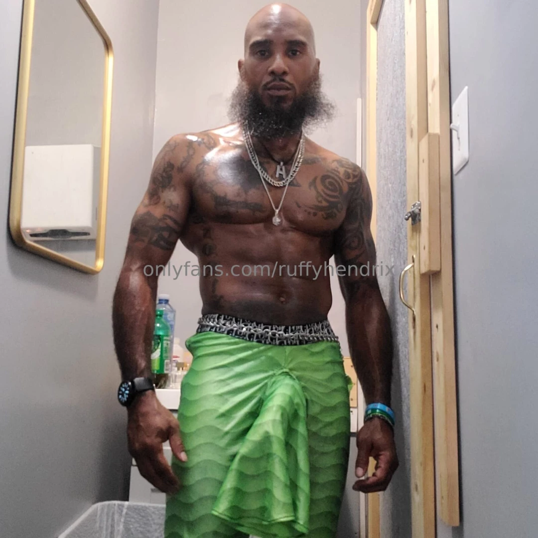 Green day tip the dick pick a video to get off to in your inbox 