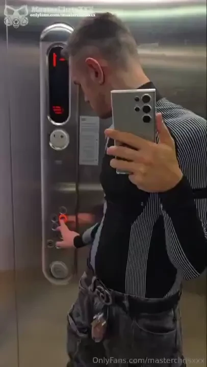 The video when he arrived i was already waiting in front of the 