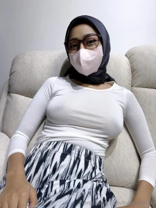 My eyes are up here mister part 3