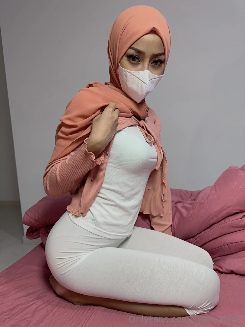 Wanna rip my pants off 