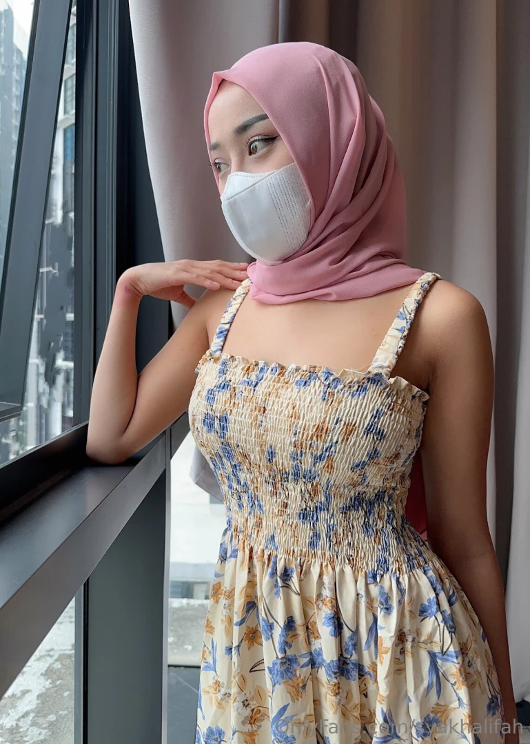 Don t let my outfit fool you i m feeling playful 