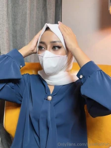 Blue is for royalty will you serve