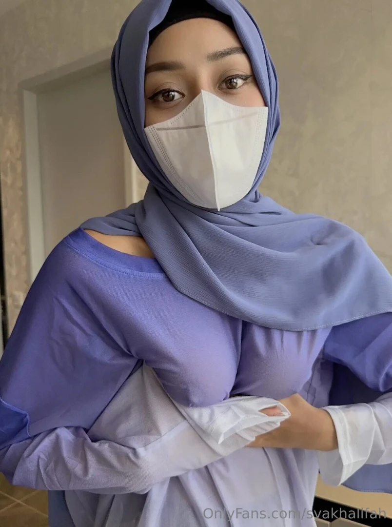 Wanna squeeze them like this 