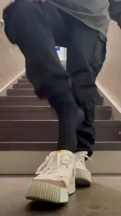 3 days in some black skatersocks there is something special about the part 12 