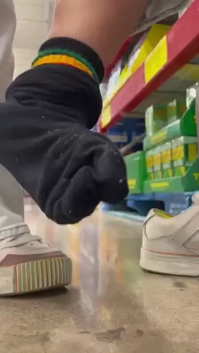 3 days in some black skatersocks there is something special about the part 9 