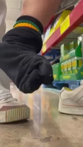 3 days in some black skatersocks there is something special about the part 9