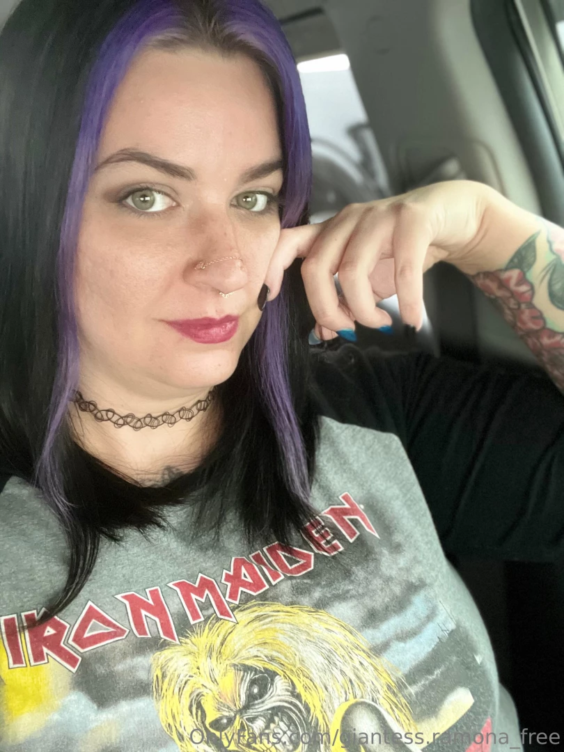 I have to evacuate for a hurricane once again this is looking really 