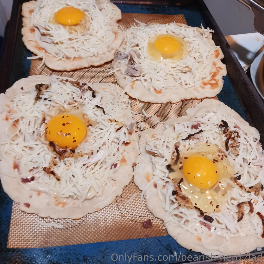 Chicken white pizza on fry bread made with that chicken i was roasting 