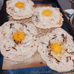 Chicken white pizza on fry bread made with that chicken i was roasting