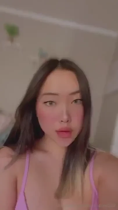 Cmon baby don t be shy play with me 