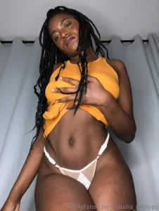 Do you like this outfit i think you will like whats underneath