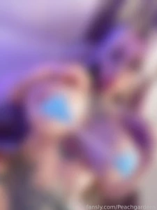 Oops this bra is so small for me that it s hard for me to hide my