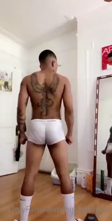 Who interested in naked workout videos 
