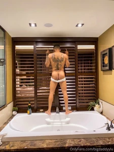 Come lick it part 20