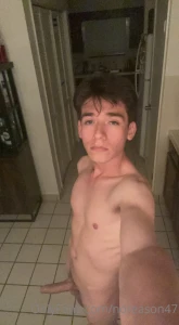 Some pics from my friends kitchen lol part 3