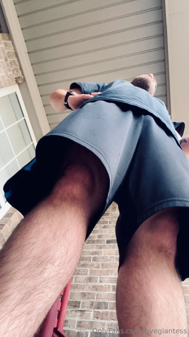 Such a strong powerful giant 