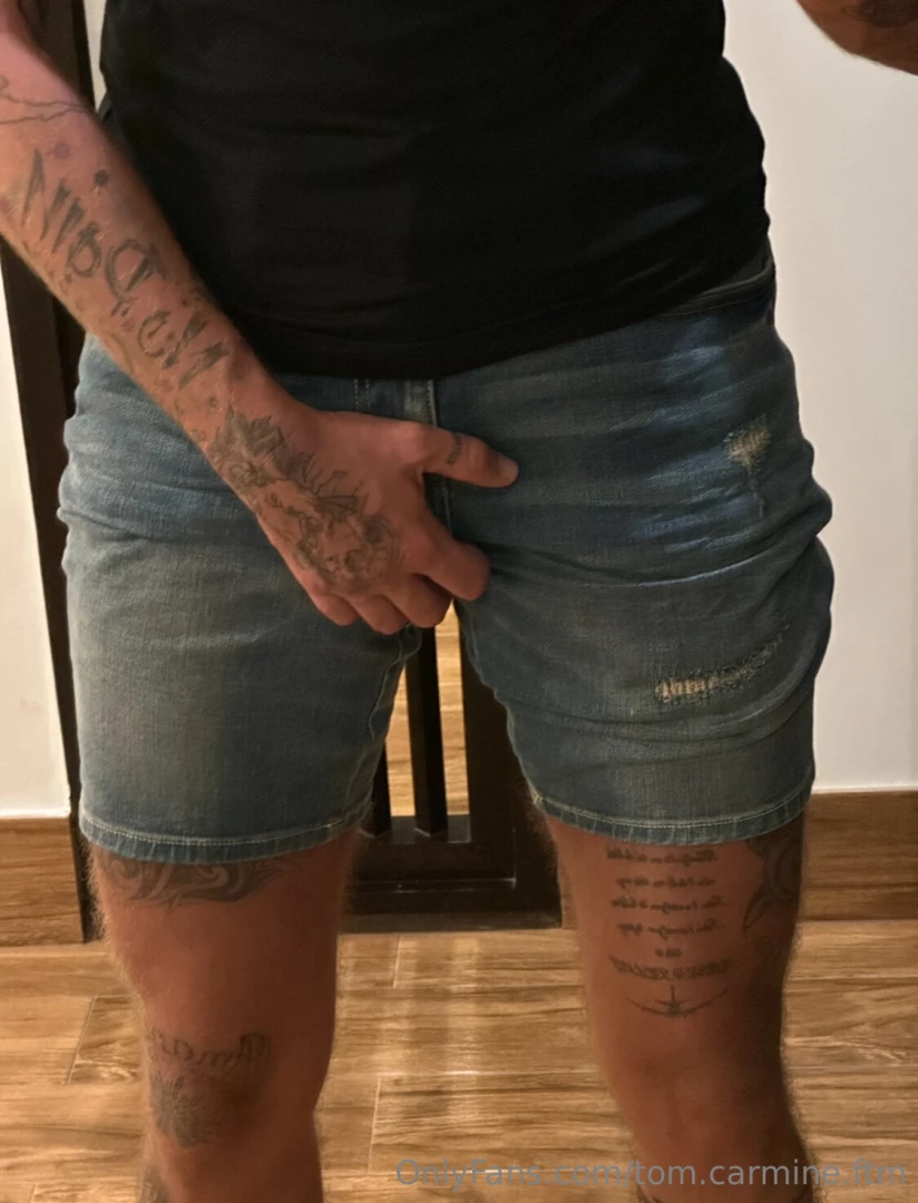 Do you like tight jeans 