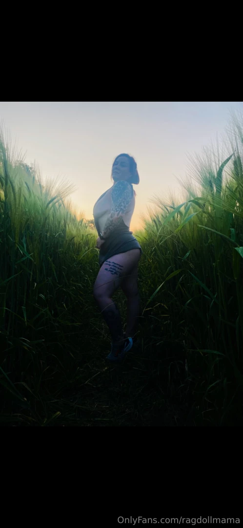 Really can t wait to do some naughty things outside 