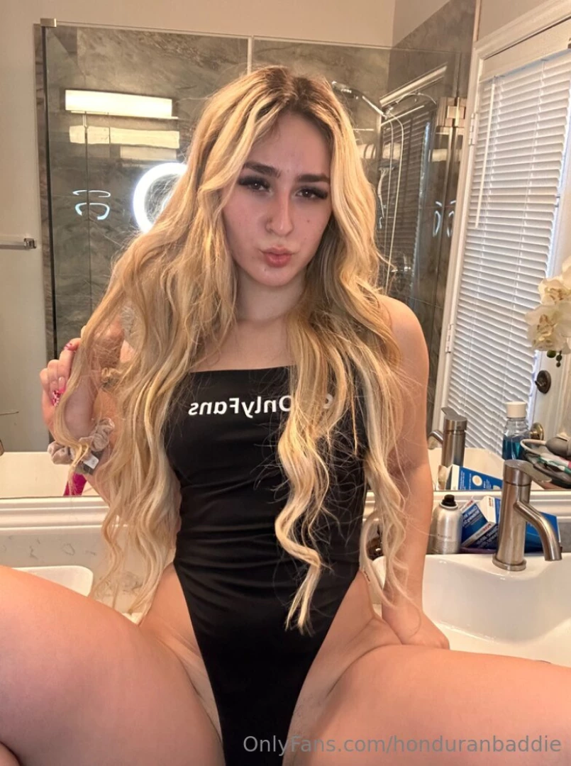 My best friend kekebanksxx does anal almost every single night she part 414 