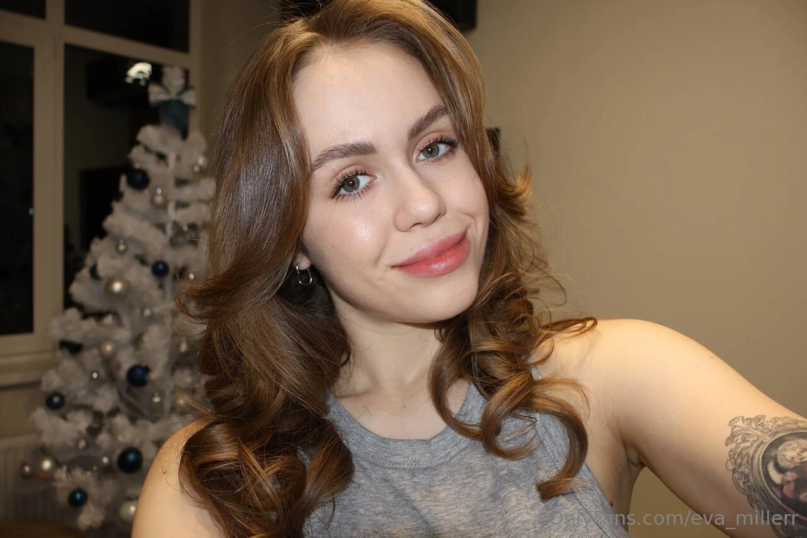 I love smiling and i love it even more when i make you smile 