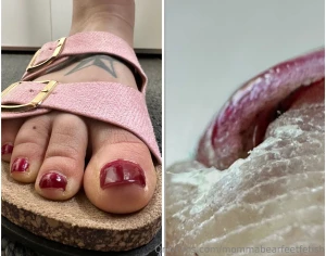 Nooooooooooooooooo i m stuck i can t get out momma the toejam is jsut