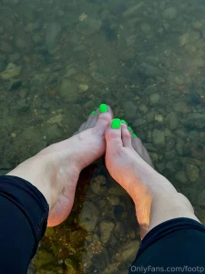 Je pense vous les pieds dans l eau i m thinking of you with my feet in