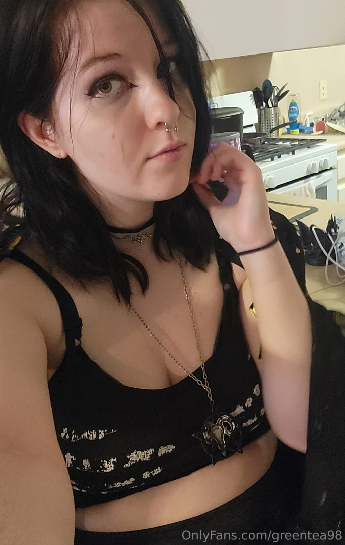 Playing a bit of dress up part 1 