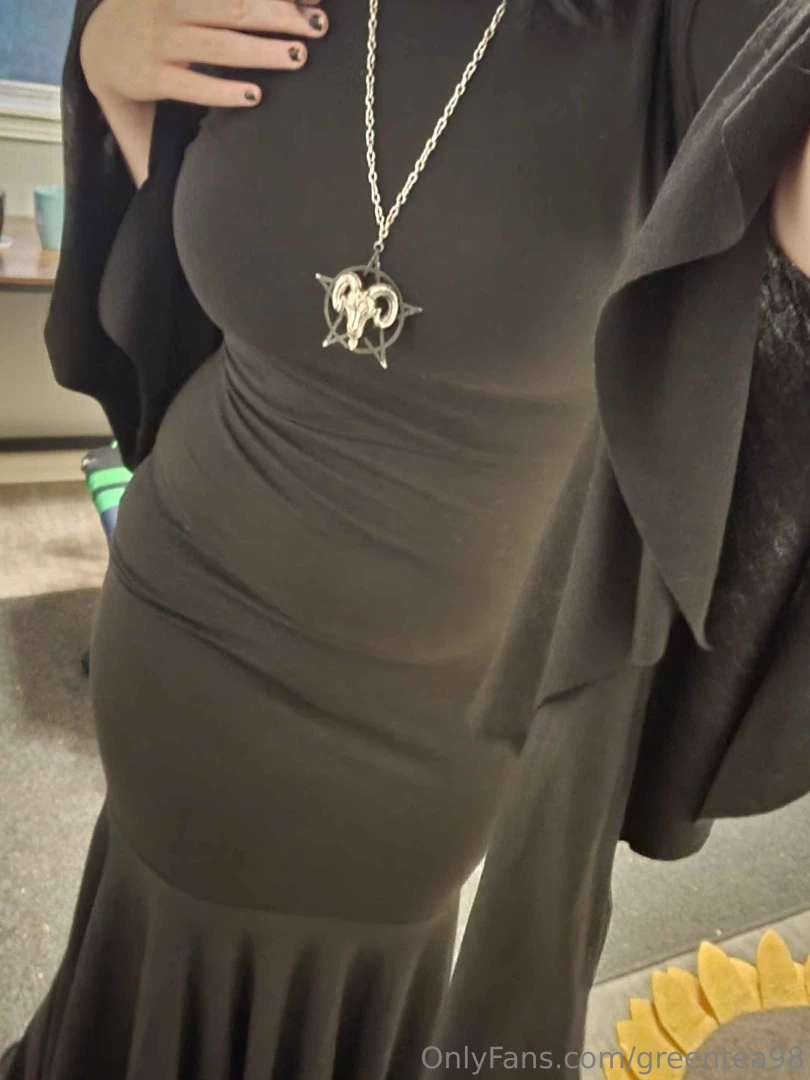 Here s some more pictures from halloween part 2 