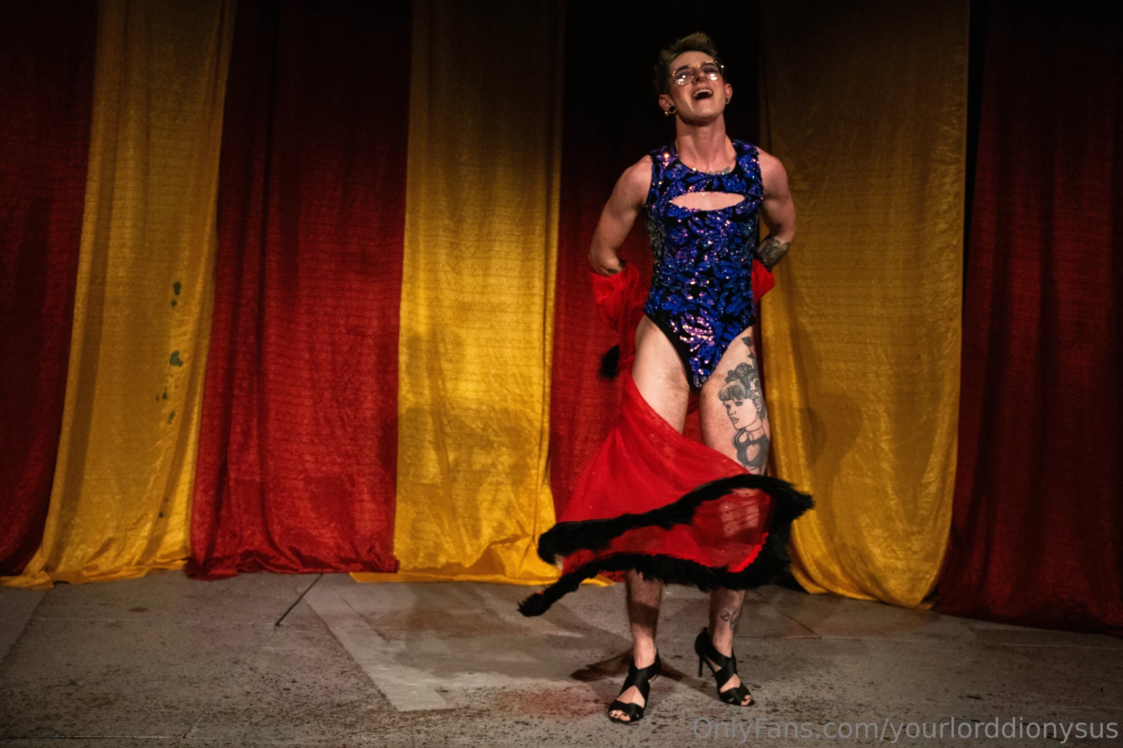 Another burlesque show in an outfit i sewed entirely myself part 3 