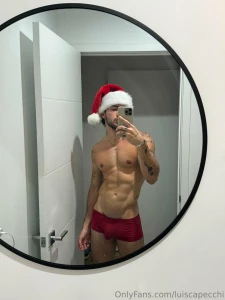 I can t believe the xmas gift i m giving you tonight i just rly