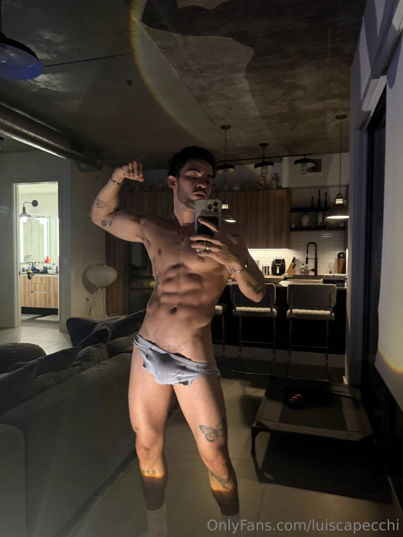 Last chance for my xmas special check dms in 1 hour for the best gift 